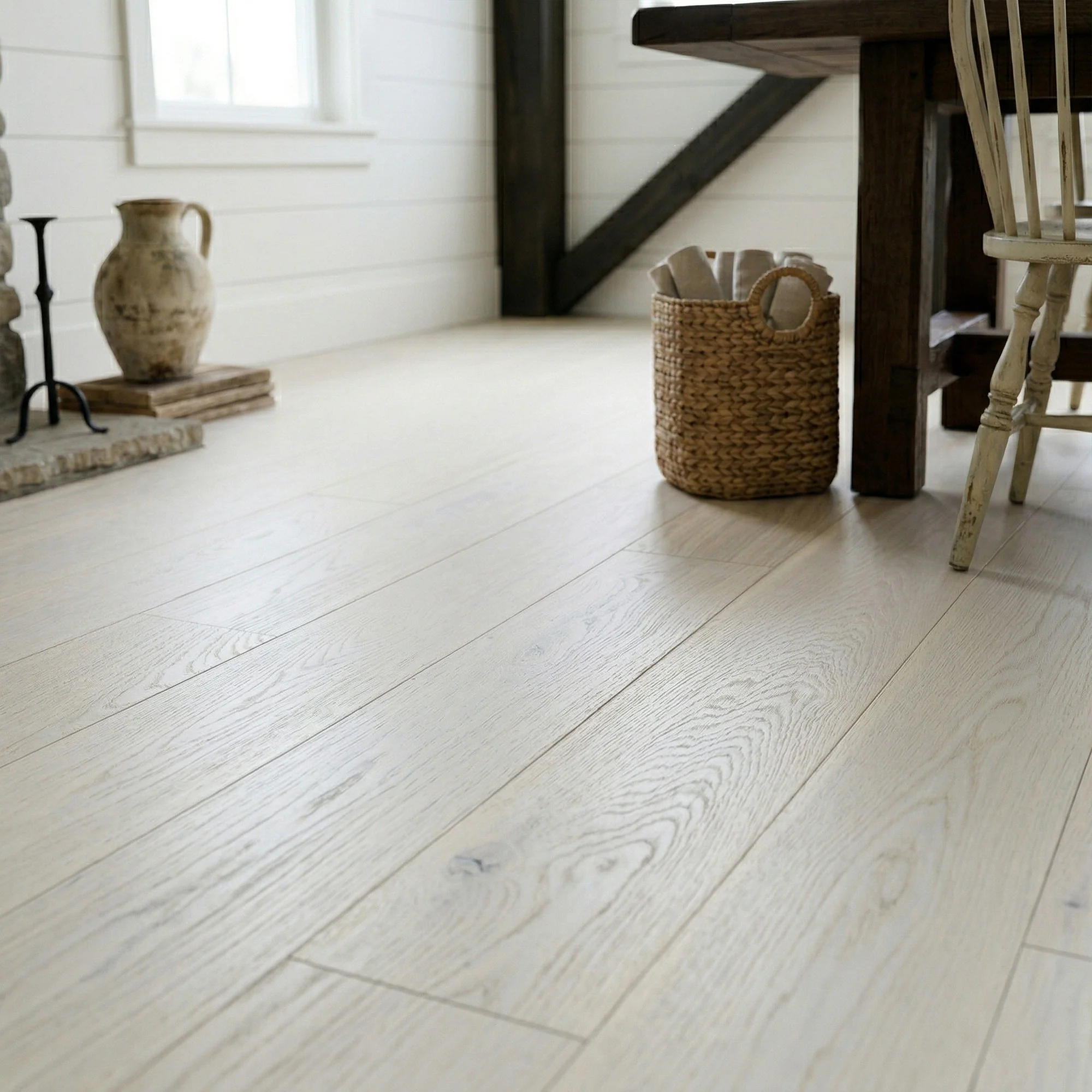 Ivory Rustic Oak - 14mm Wide UV Lacquered Engineered Real Wood Flooring - Image 3
