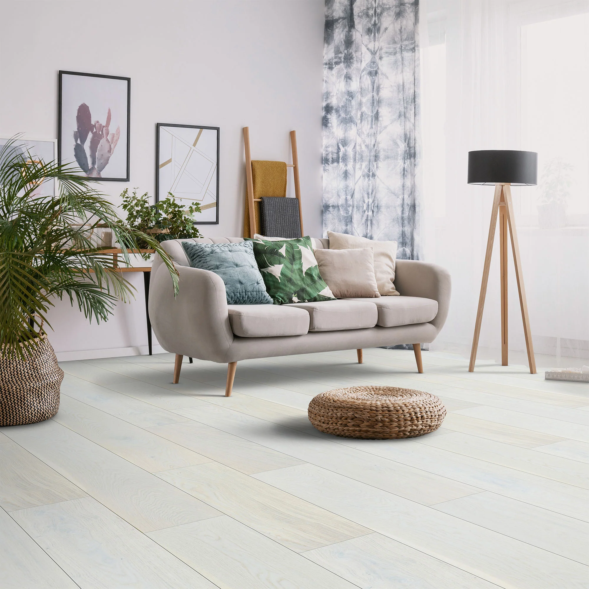 Ivory Rustic Oak - 14mm Wide UV Lacquered Engineered Real Wood Flooring - Image 5