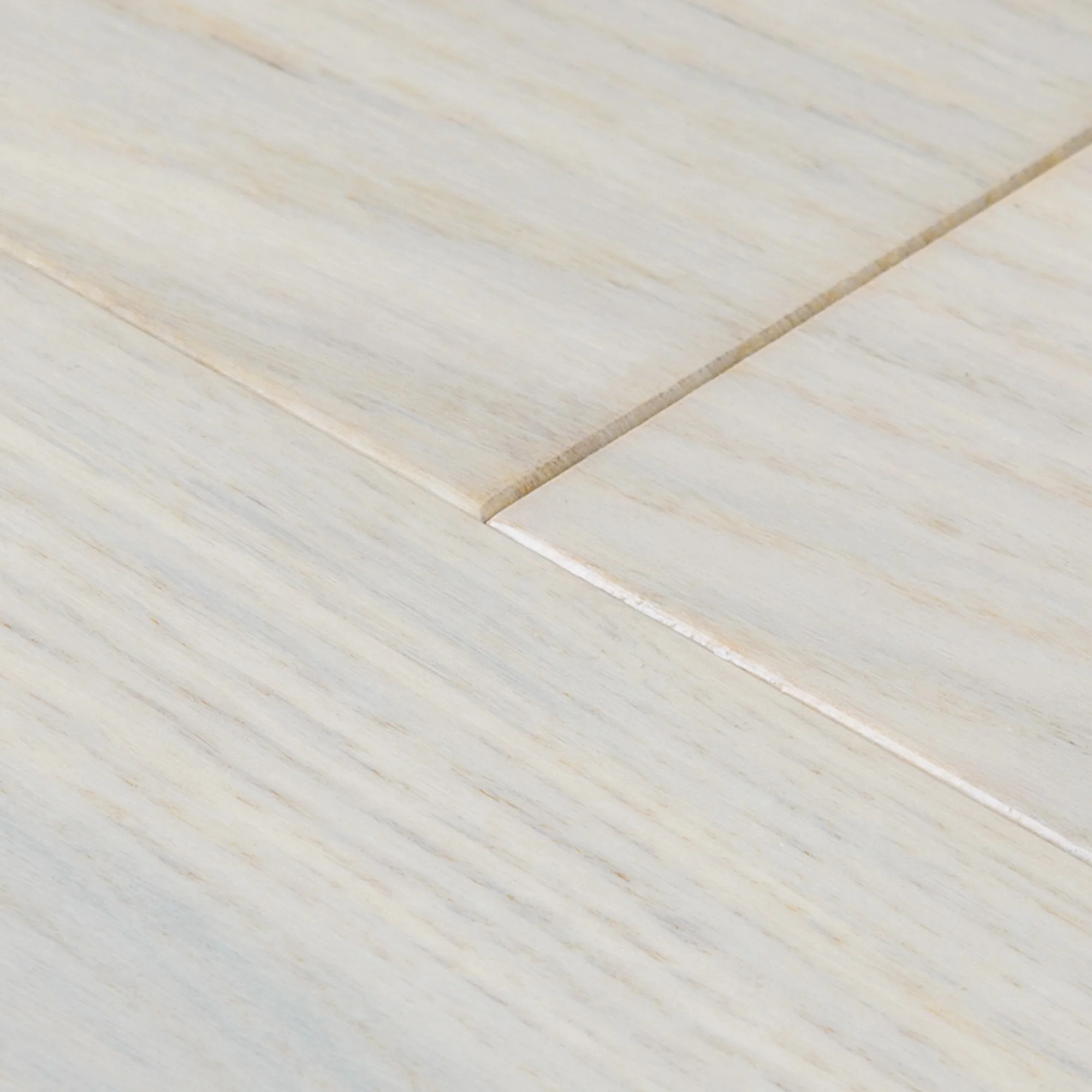 Ivory Rustic Oak - 14mm Wide UV Lacquered Engineered Real Wood Flooring - Image 7
