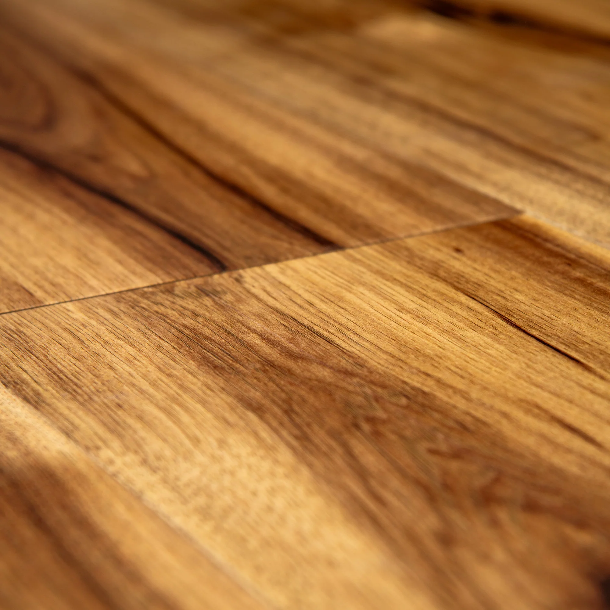 Hickory Sunday - Aqua Pro Water resistant 8.5mm High Gloss Laminate Flooring - Image 4