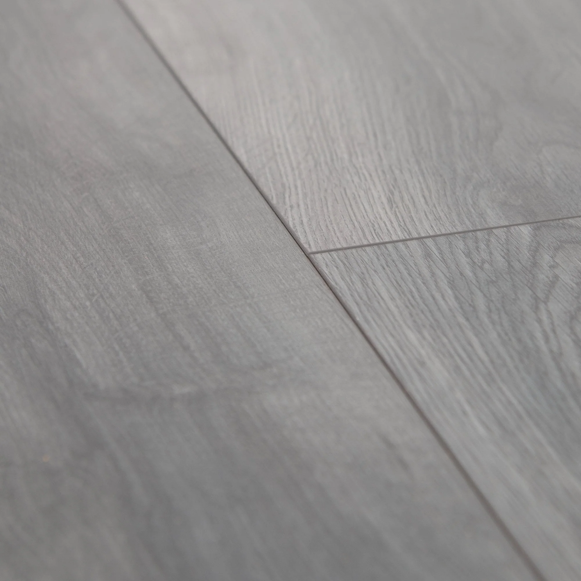 Tomahawk Oak - Supernatural Classic 8mm Laminate Flooring - Image 4