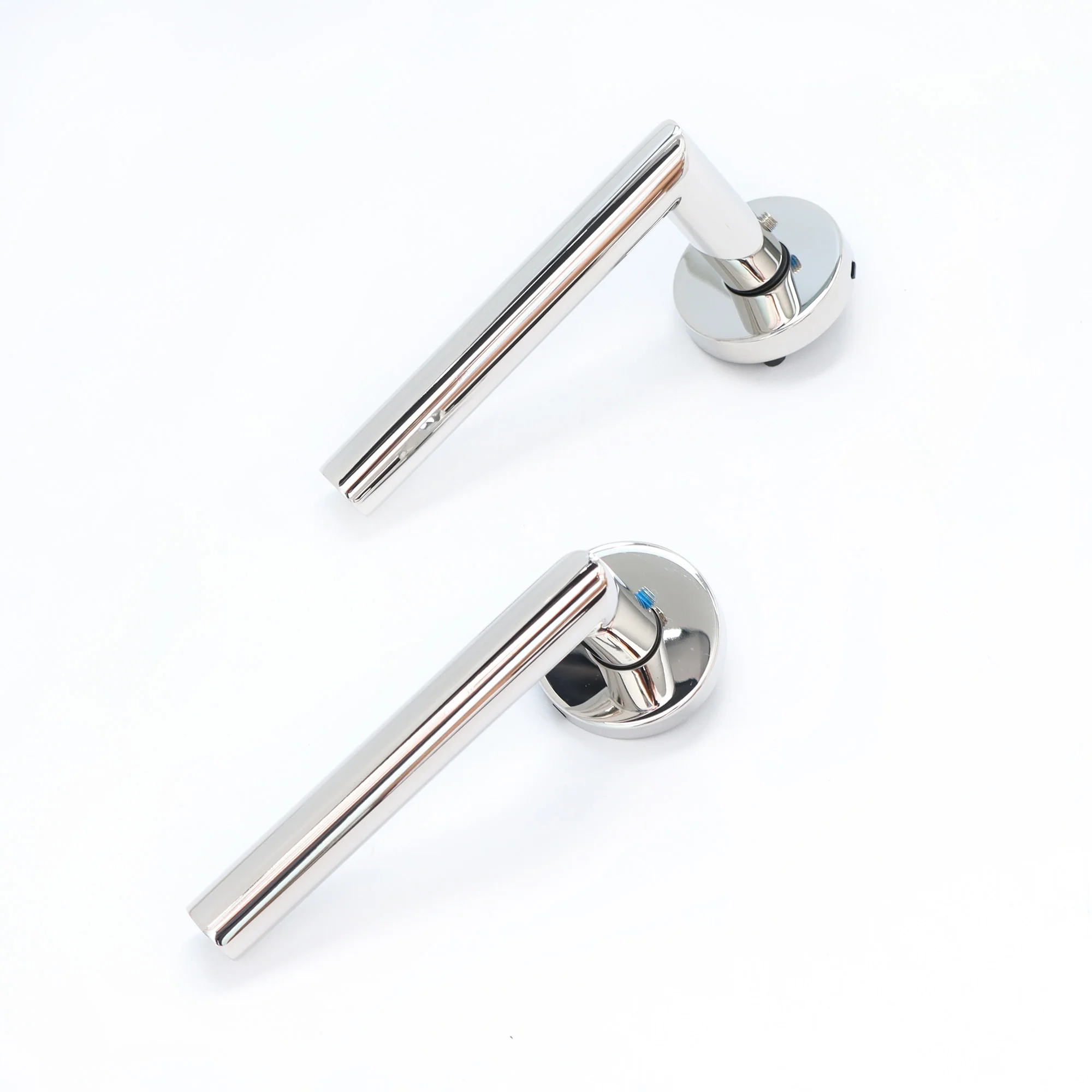 Lifestyle Alpha Lever on Round Rose Handle Set - Polished Chrome - Image 2
