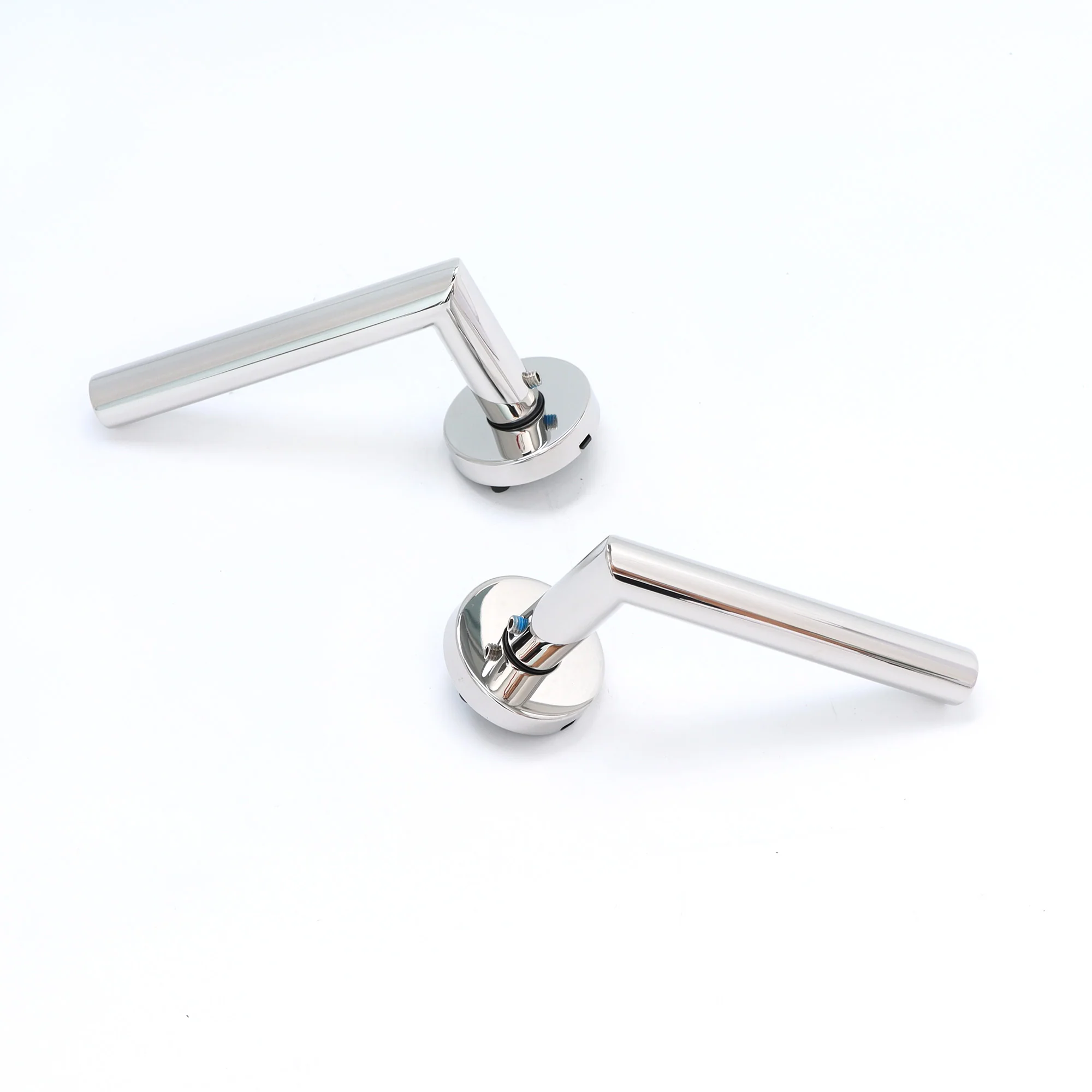 Lifestyle Alpha Lever on Round Rose Handle Set - Polished Chrome - Image 4