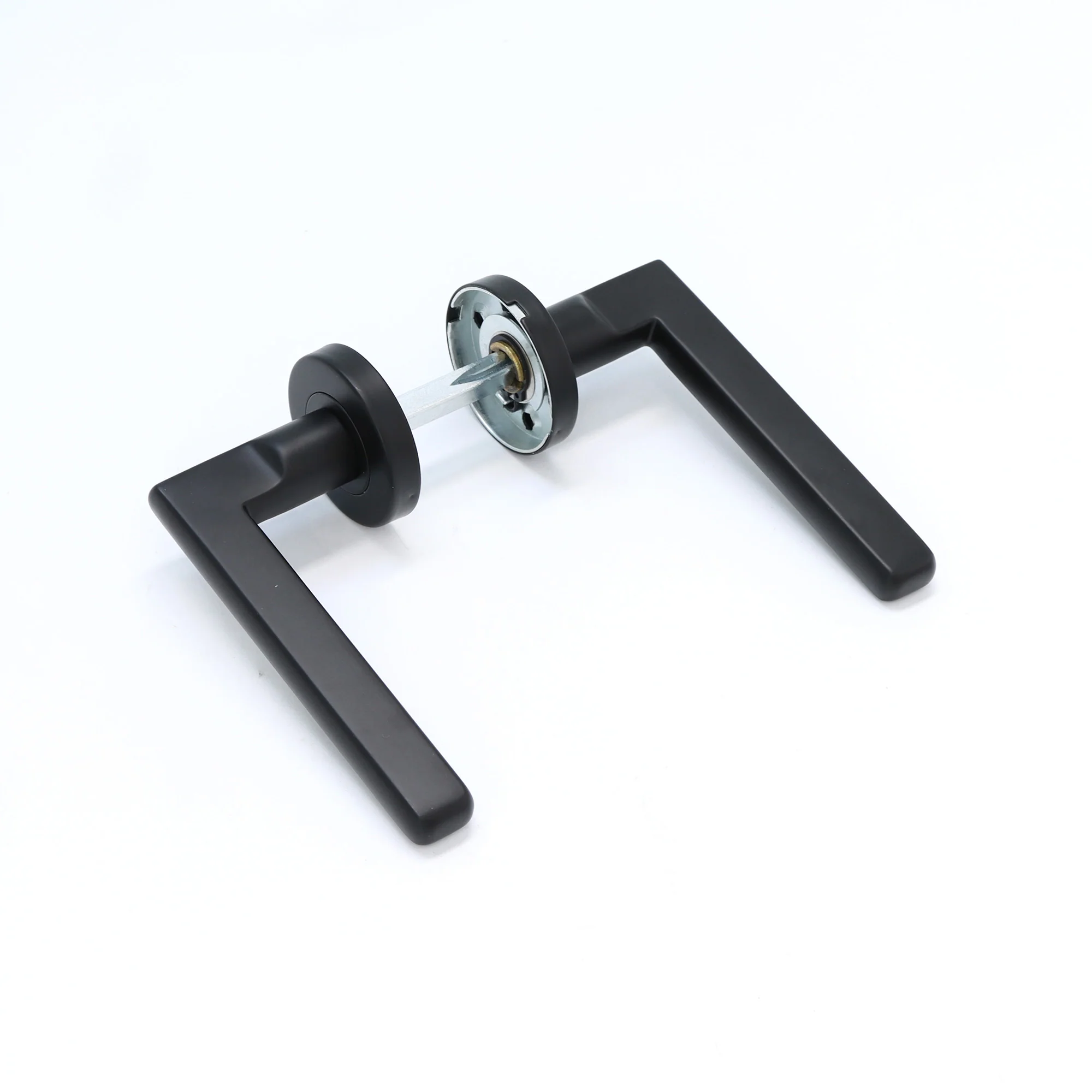 Superior Luna Lever on Round Rose Handle Set - Matt Black