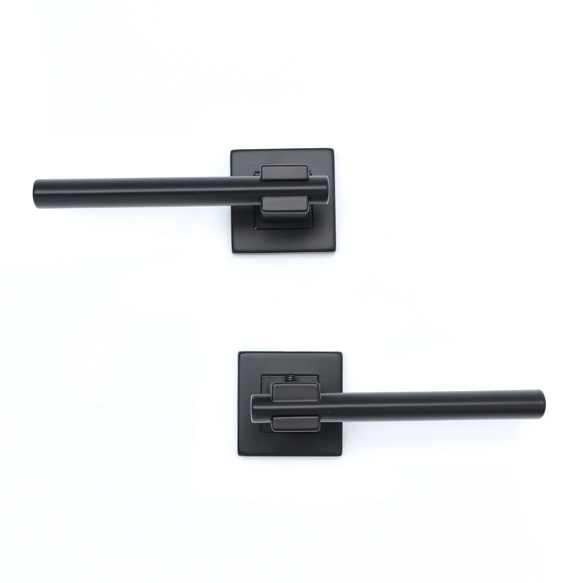 Superior Proxima Lever on Round Rose Bathroom Handle Set - Matt Black - Image 4