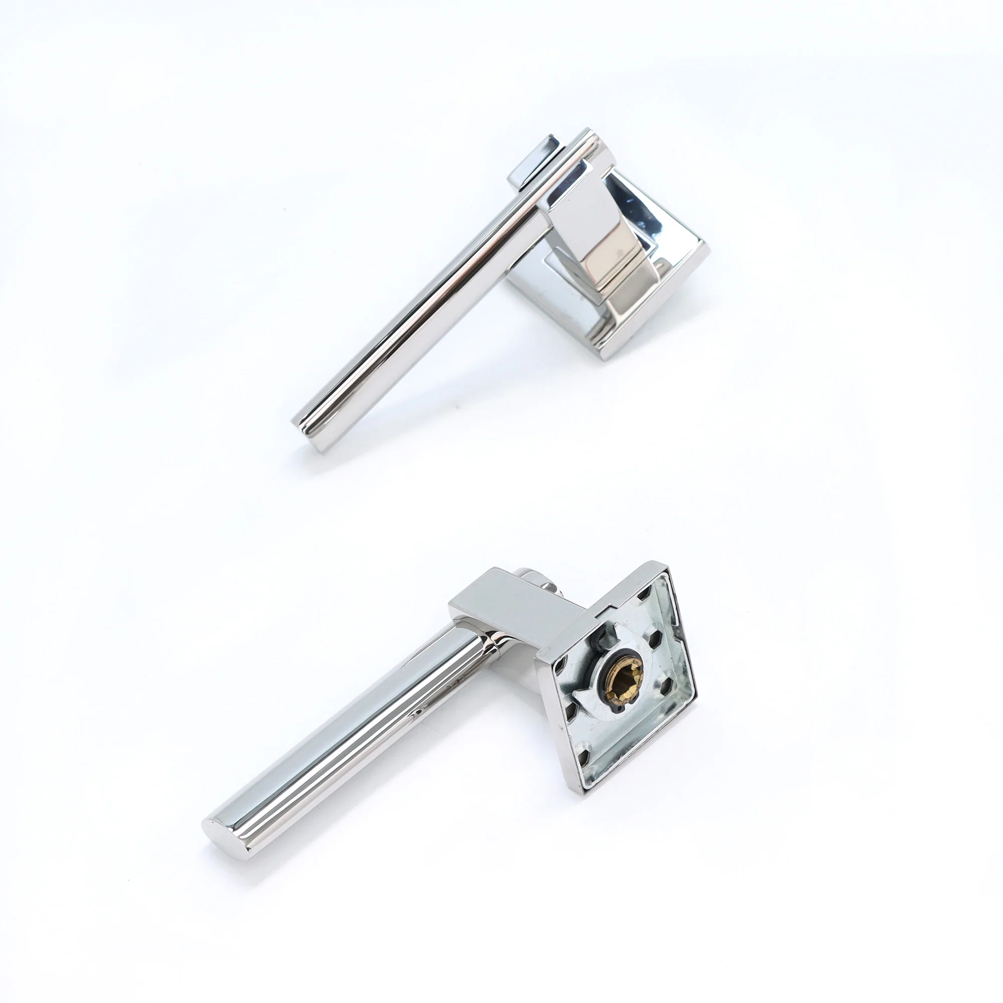 Superior Proxima Lever on Round Rose Bathroom Handle Set - Polished Stainless Steel - Image 4