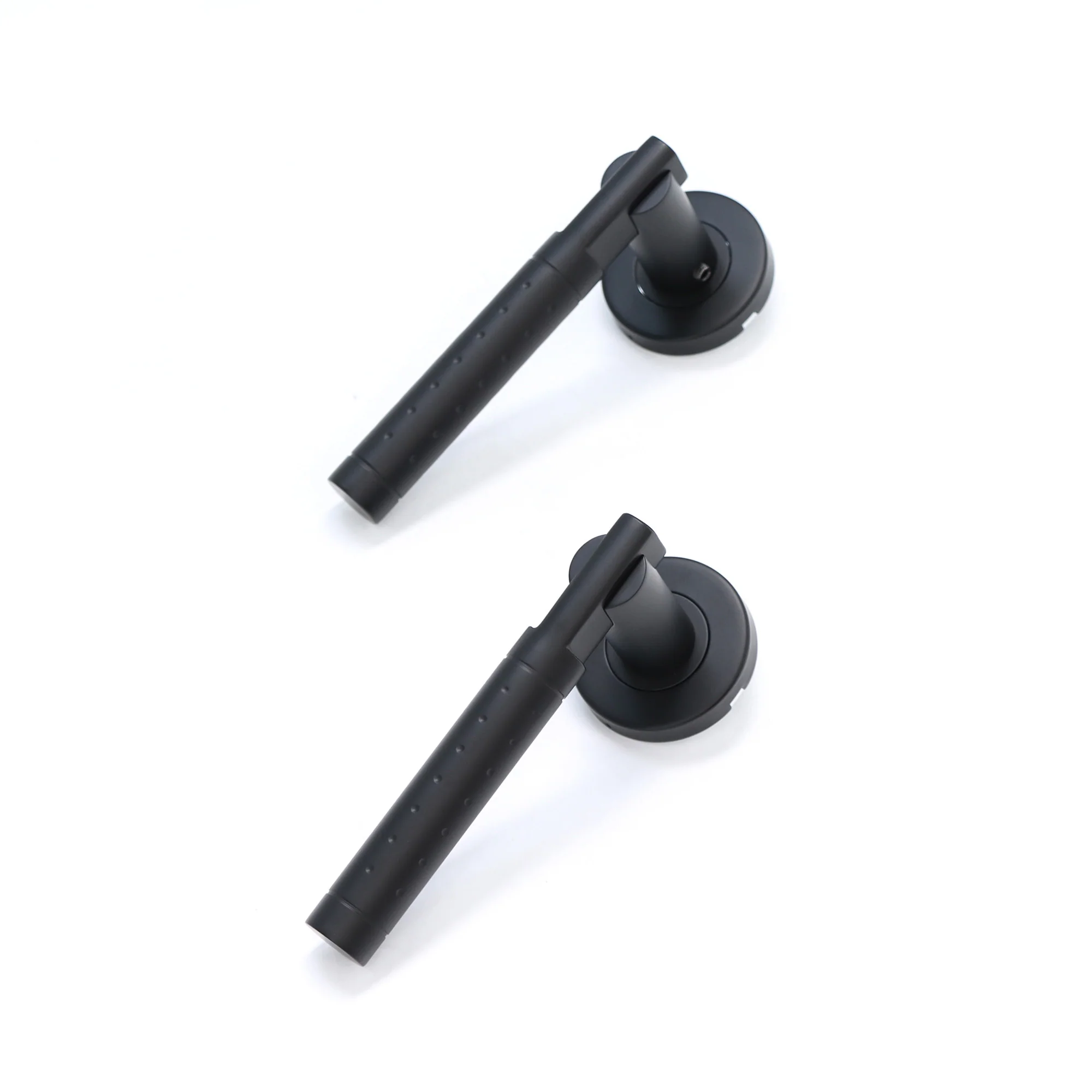 Superior Proxima Lever on Round Rose Handle Set - Matt Black - Image 5