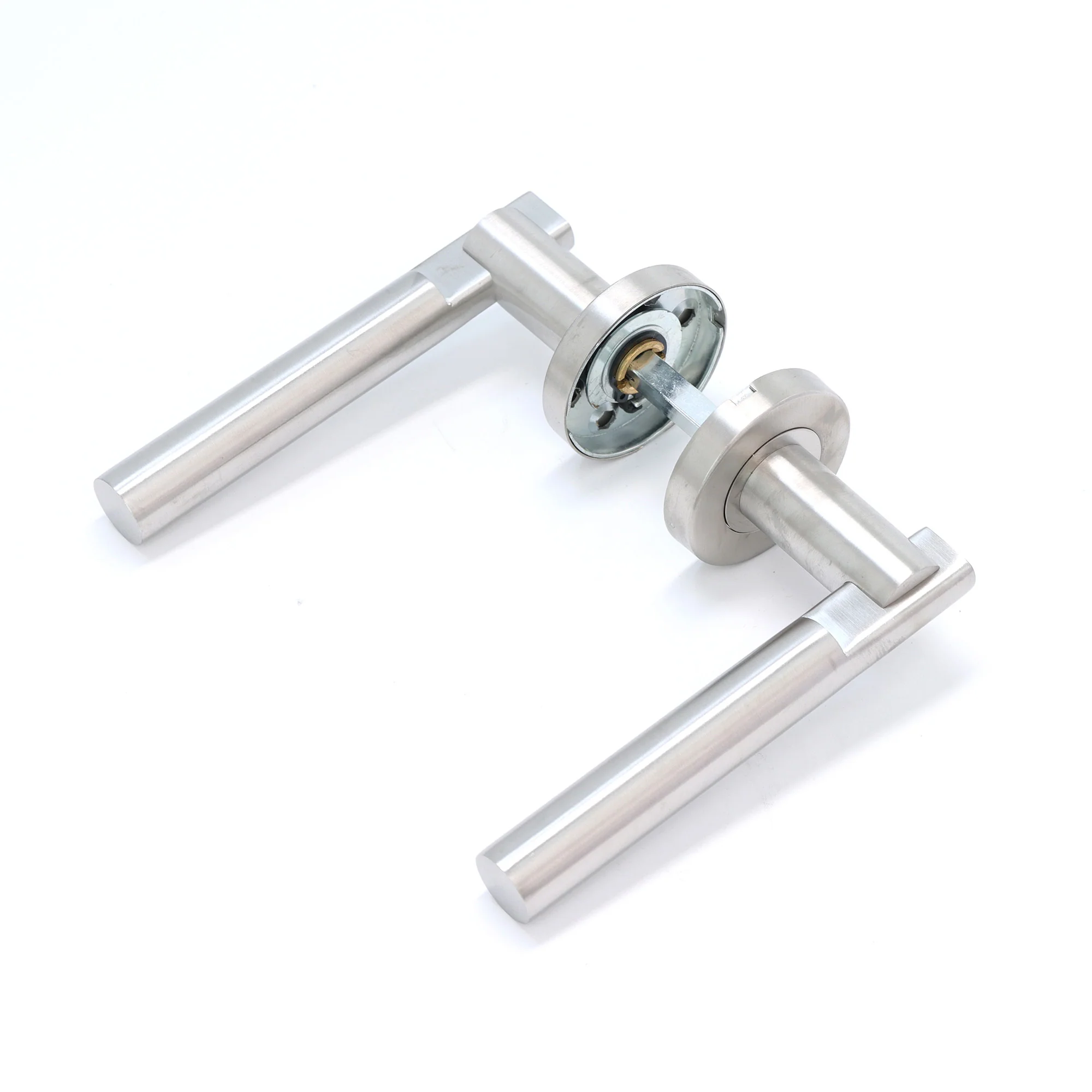 Superior Titan Lever on Round Rose Handle Set - Satin Stainless Steel - Image 4