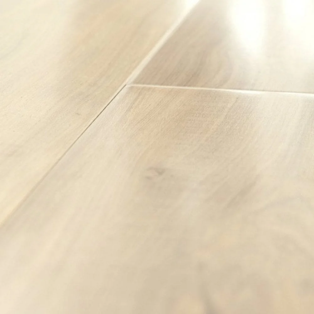 Natural Oak - Glamour 12mm High Gloss Laminate Flooring - Image 5