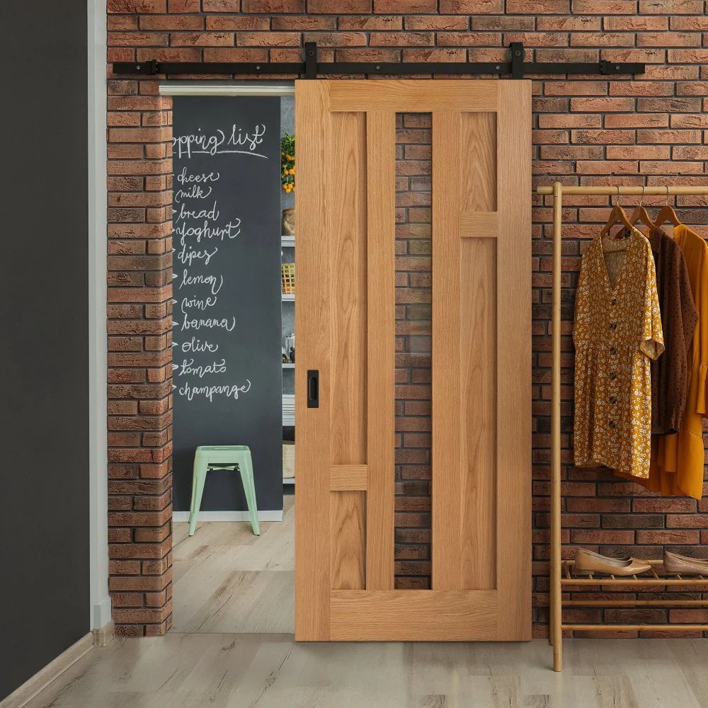Oak Internal Fully Finished Stamford 4 Panel 1 Light Clear Glass Sliding Door - Black Top Mounted