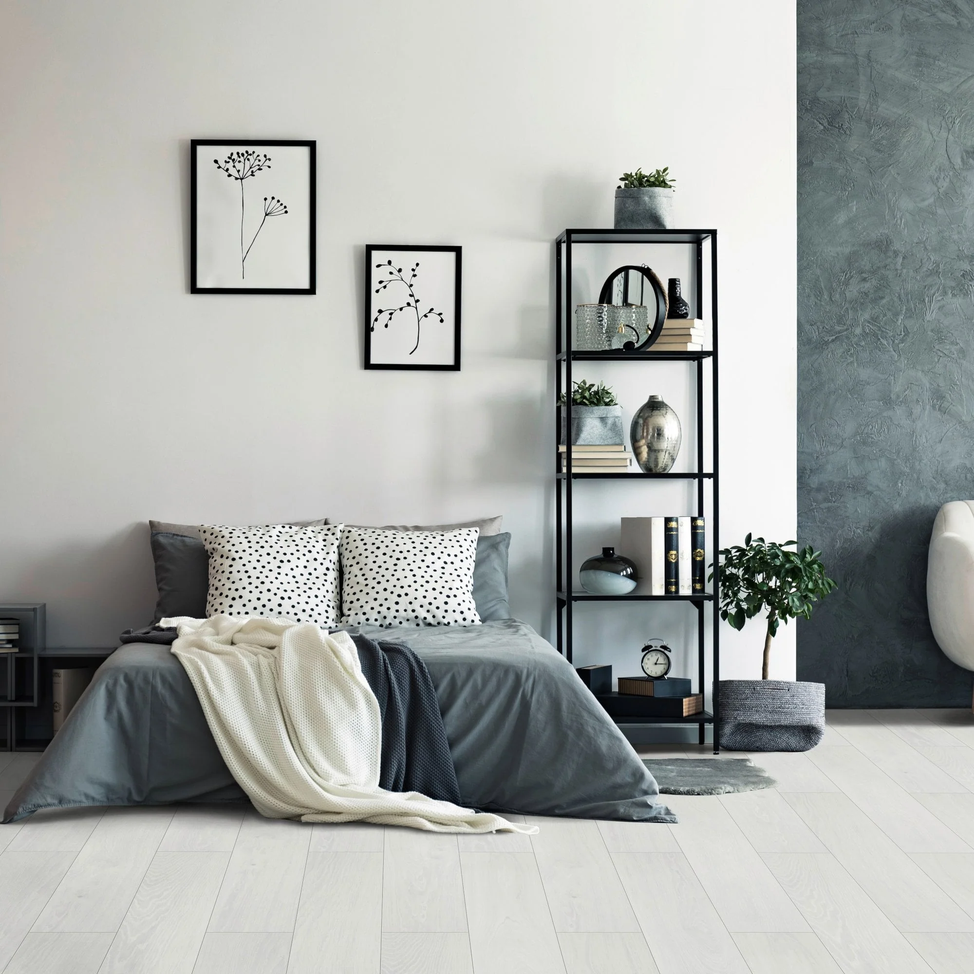 White Creme Oak - Ocean Water-Resistant 8mm Laminate Flooring - Image 4