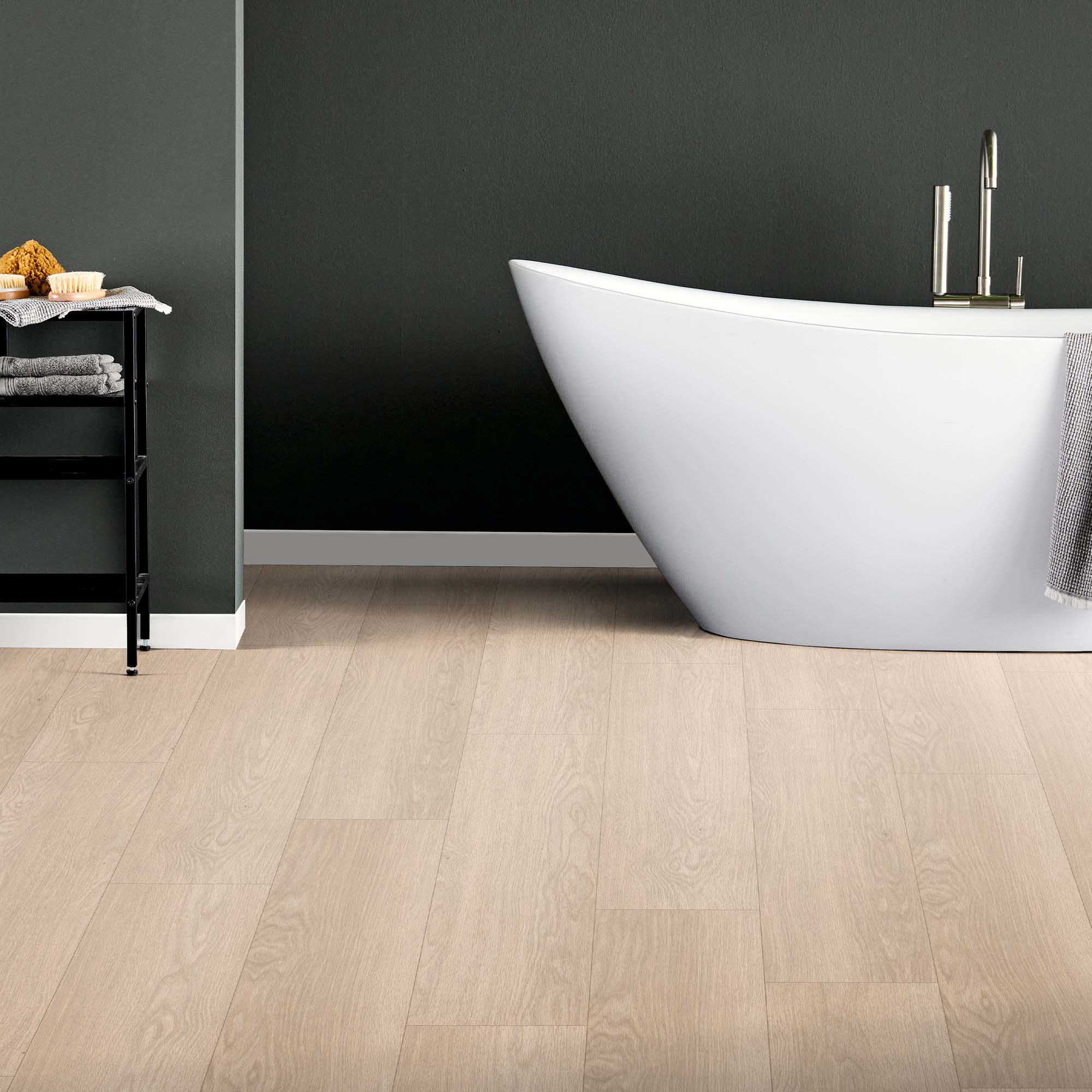 Soft Heritage Oak - Wood Essence Aqua Water Resistant 12mm Laminate Flooring