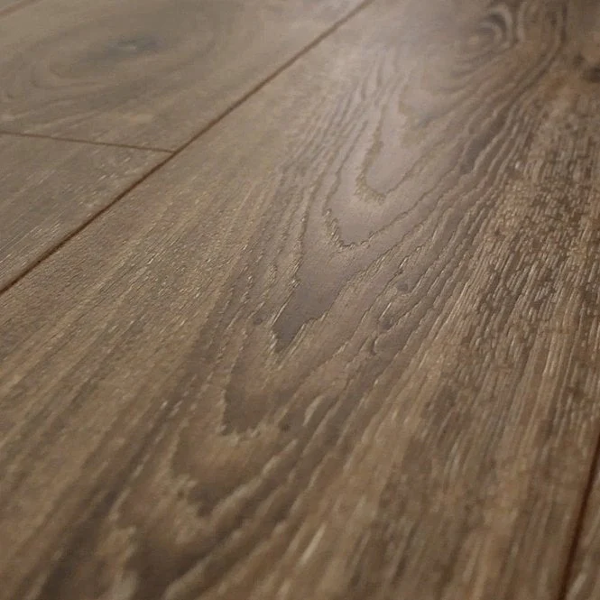 Timeless Oak - Robusto Villa 12mm Laminate Flooring - Image 5